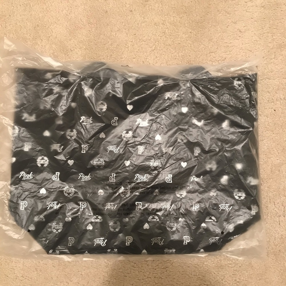 Brand new Victoria Secret travel bag